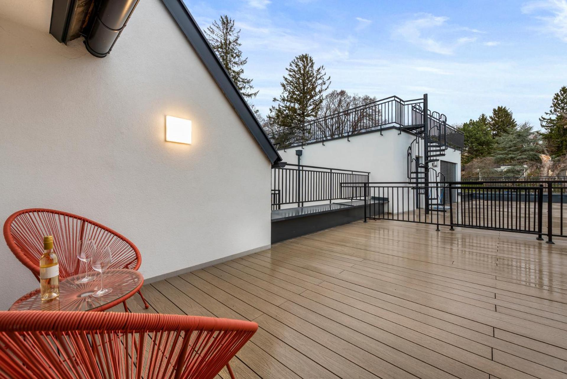 Vienna Hills Livingアパートホテル エクステリア 写真