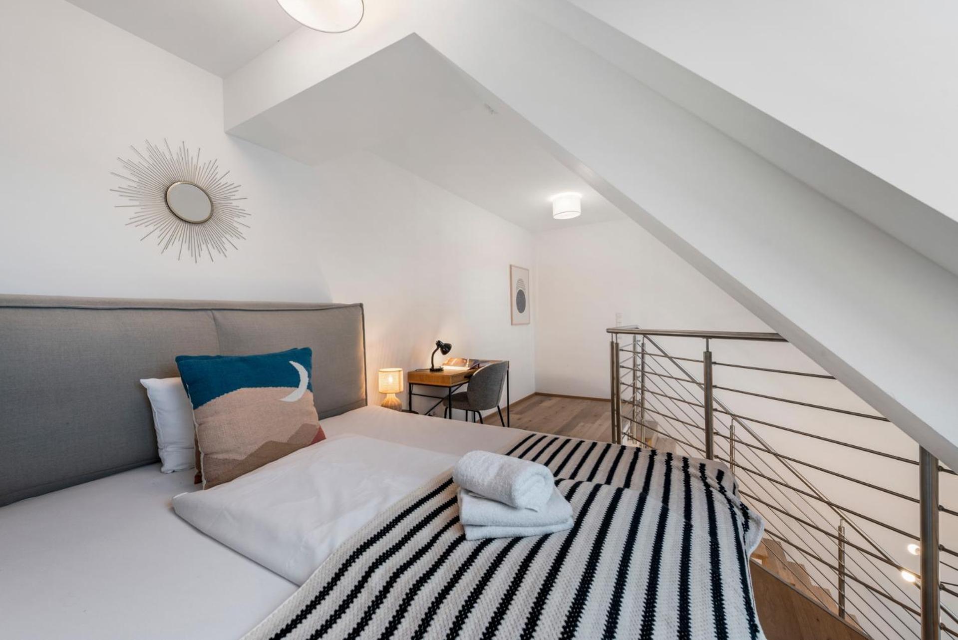 Vienna Hills Livingアパートホテル エクステリア 写真