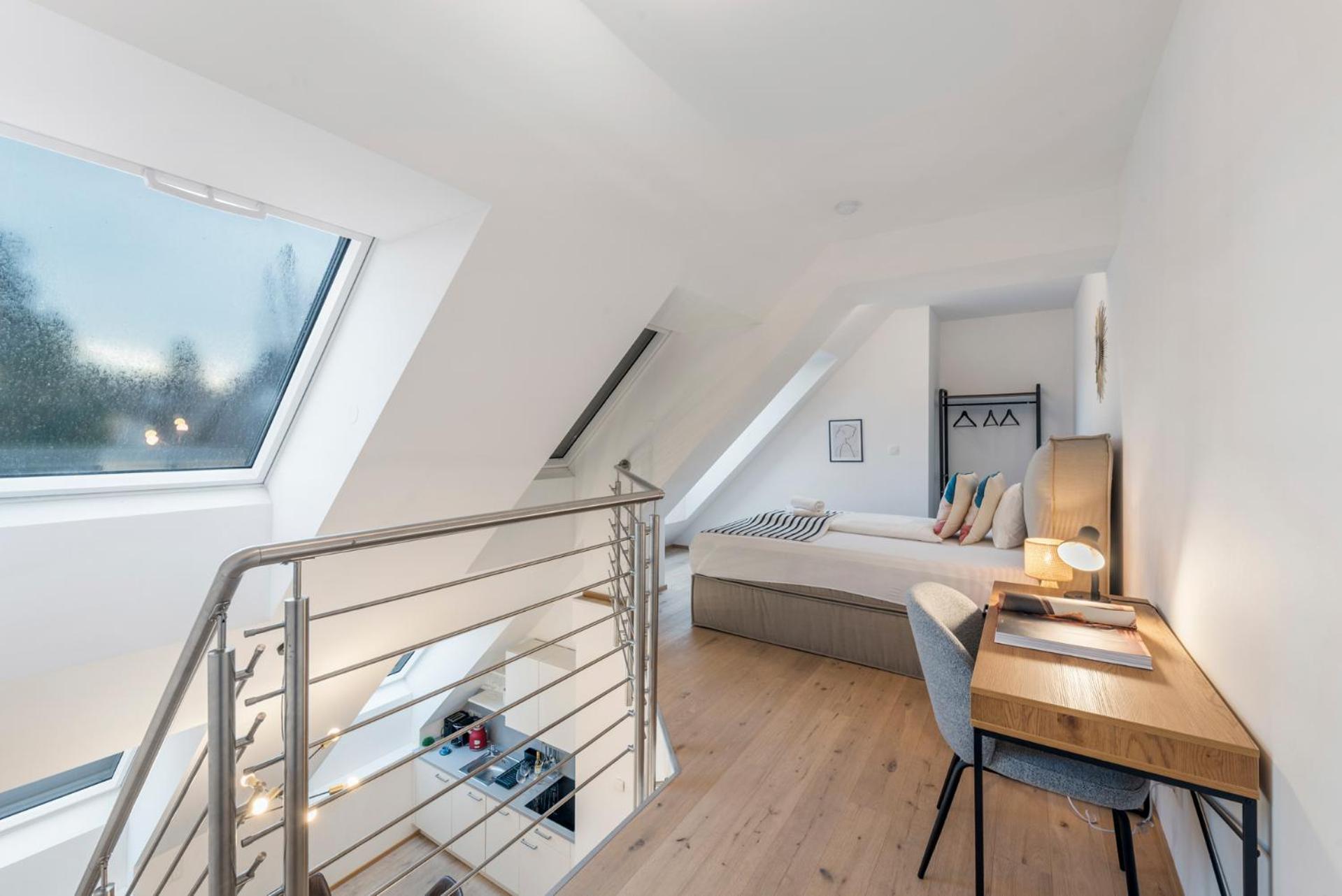 Vienna Hills Livingアパートホテル エクステリア 写真