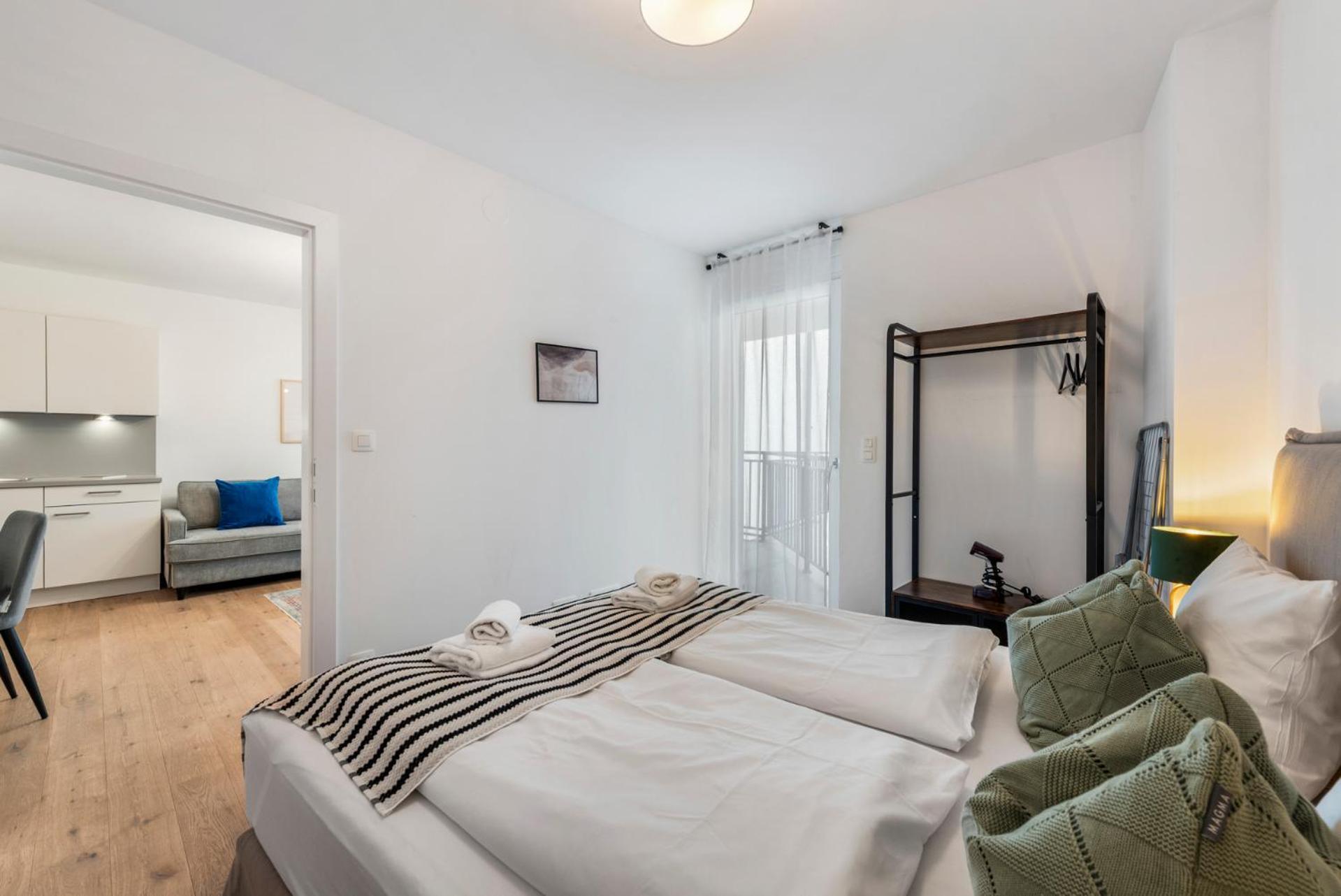 Vienna Hills Livingアパートホテル エクステリア 写真